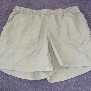 Columbia khaki waterproof shorts